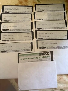 MECC SOFTWARE - Lot of 18 ... 5.25 Disks / Apple Software - Educational - Picture 1 of 21