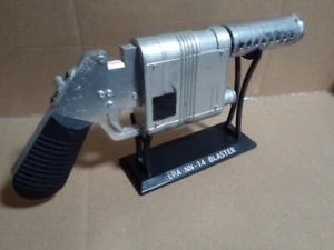 3D Printed Hand Assembled custom weathered LPA NN-14 Blaster Rey's pistol - Picture 1 of 9