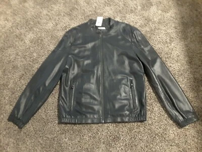 Chaqueta de cuero perforado azul marino Saks Fifth Avenue de lujo talla grande Foto 1 de 4