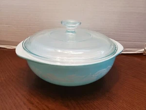 Pyrex Rare Blowing Leaves Bowl w/Lid Turquoise 2-Qt 024 Round Casserole HTF - Picture 1 of 24