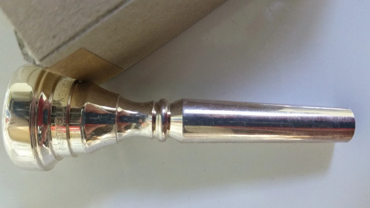 Preços baixos em Outros acessórios para instrumentos de latão