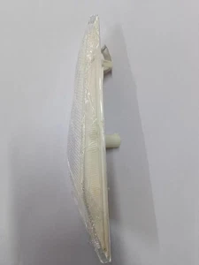 Rear Side Marker Lamp Light Reflector Lens For Mclaren 12C 650s 11A9222CP left - Picture 1 of 4