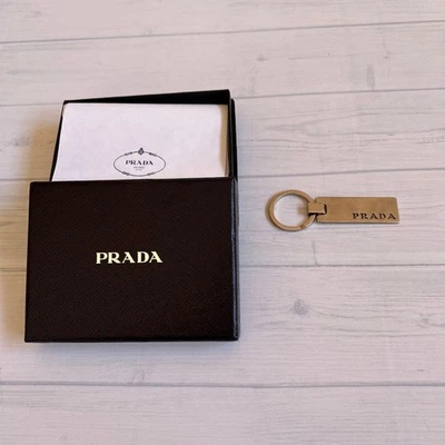 PRADA Portachiavi Portachiavi Borsa Charm Argento dal Giappone 127680K Autentico - Immagine 1 di 4