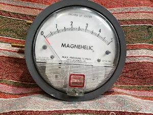 Manómetro diferencial Dwyer MAGNEHELIC excelente estado buen precio - Imagen 1 de 12
