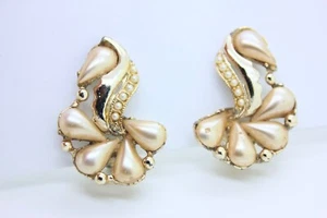 Vintage Retro Faux Tear Drop Pearl w/ Seed Pearl  Clip On Earrings  Fan shape - Picture 1 of 6