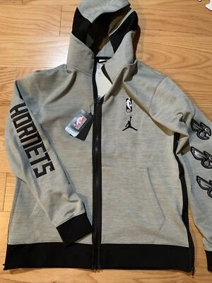 Sudadera con capucha Nike NBA Charlotte Hornets Showtime Therma Flex NBA talla S CU0485 Foto 1 de 4