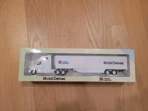 Toy Semi & Trailer TA Truck Service Mobil Delvac 18 Wheeler Detachable Brand New - Picture 1 of 6