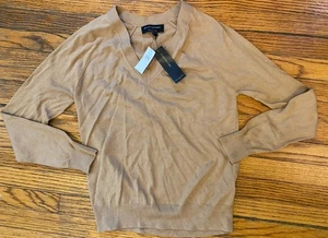 Neu mit Etikett Banana Republic weicher Stretch-Pullover mit V-Ausschnitt Damen XS $ 50 beige - Bild 1 von 8