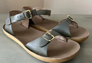 Sun San Surfer Gr. 2 Jugendliche Mädchen Salzwasser olivgrün Leder Sandalen - Bild 1 von 10