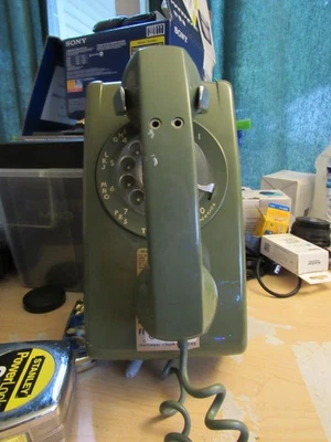 Teléfono giratorio vintage Western Electric Bell System verde aguacate montaje en pared Foto 1 de 4