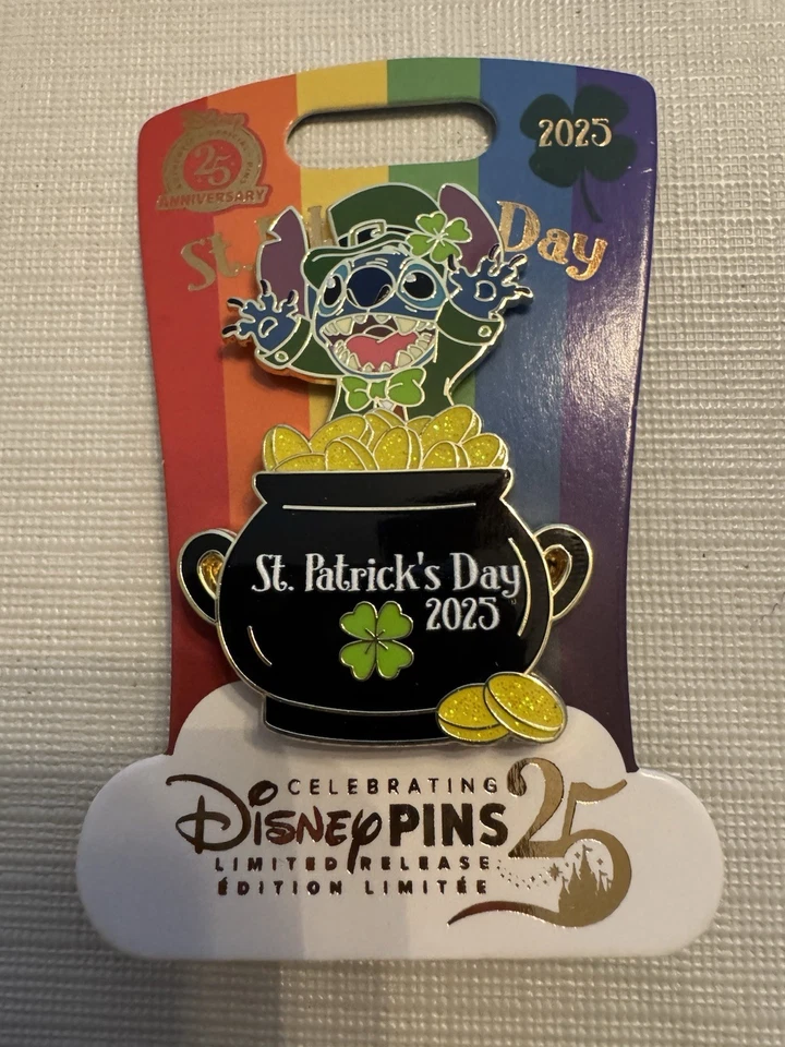 Prendedor LR Disney 2025 Día de San Patricio Puntada Duende en Olla de Oro Deslizante Foto 1 de 1