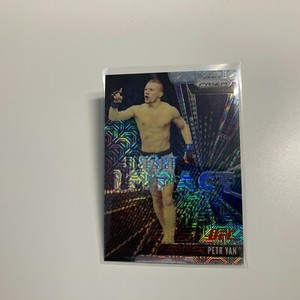 Petr Yan 2021 Panini Prizm UFC Mojo Refractor Instant Impact Card 23/25 #1