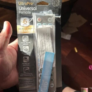 GE Universal Remote Control 6 Devices Configuration Brushed Silver Backlit New - Picture 1 of 3
