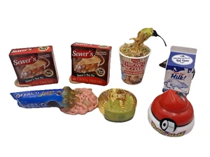 Lote de 7 - Zuru Sorpresa Mega Gross Mini's: Alcantarilla Vomitar Hombre Caca, Leche, etc. - Imagen 1 de 17