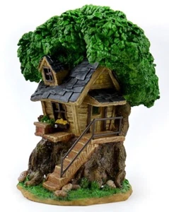 Solar Tree House 1pc MI 55836 Miniature Fairy Garden - Picture 1 of 4