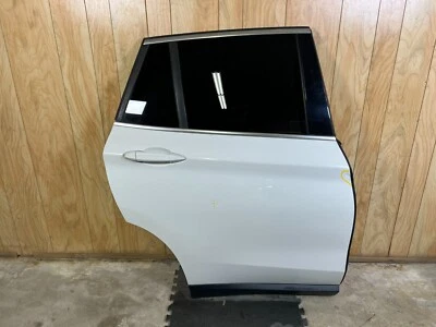 BMW X1 F48 2016-2021 puerta trasera derecha pasajero con manija/color ventana - 300 OEM Foto 1 de 4