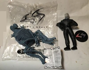 Lost in Space 1998 Lot: Future Smith, Major West, McDonald's toys & LS Button - Picture 1 of 4