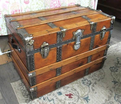Antiguo baúl vaporero vintage madera tapa plana cofre gran mesa de centro C-1890 Foto 1 de 4