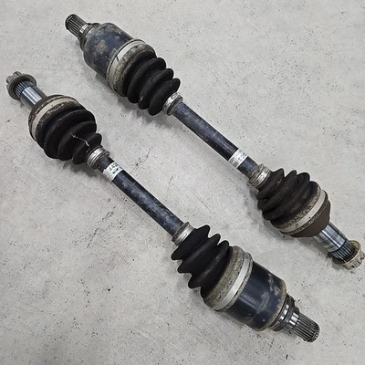 2017 Arctic Cat Alterra 500 OEM conjunto de eixo dianteiro meio eixo LH RH 3313-831 - Imagem 1 de 4