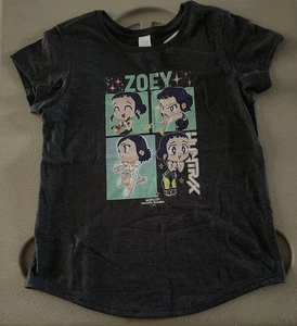 KPop Demon Hunters Zoey Figur Mädchen T-Shirt Größe Small meliert grau - Bild 1 von 7