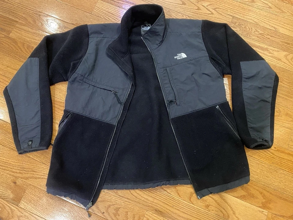 The North Face Denali Retro Jacket Black Men Size Large Great Condition - Image 1 of 4
