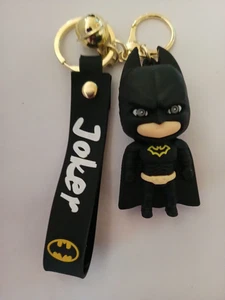 BATMAN- KEYCHAIN/ BACKPACK CLIP-NEXT DAY SHIPPING - Picture 1 of 1