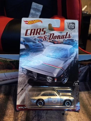 Hot Wheels Alfa Romeo Giulia Sprint GTA COCHES Y DONUTS CAR CULTURE 1/64 Plateado Foto 1 de 4