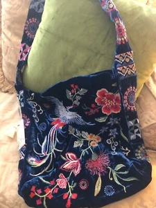 💕JOHNNY WAS Embroidered Velvet Wide Strap Tote Bag Nikkola Blue NWT - Picture 1 of 3