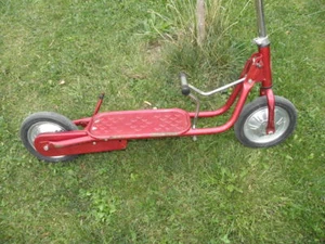 old vintage Scooter pedal Trolls Poppy Kids junior retro 70s judez tole Folding - Picture 1 of 11