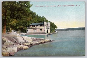 1910s Lake Hopatcong, NJ - Sans-Souci Boathouse - Jack Russell Dog UNP Postcard - Picture 1 of 4