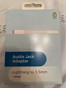 3.5mm Audio Jack Adapter For iPhone 7 8 X XS 11 12 13 14 15 - Picture 1 of 2
