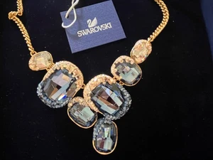 swarovski necklace genuine, gold toned with blue crystals - Picture 1 of 7