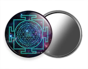SHRI YANTRA ATTRACT WEALTH HEALTH ABUNDANCE POCKET PURSE MAKEUP MIRROR GIFT IDEA - Bild 1 von 1