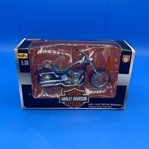 Maisto HARLEY DAVIDSON 2000 FXSTD Softail Deuce Motorcycle Red Series 9 1:18 - Picture 1 of 6