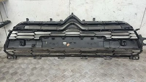 CITROEN DS5 HDI DSTYLE 2011-2015 1997 BONNET GRILLE (DRIVER SIDE) 9673279177 - Picture 1 of 6