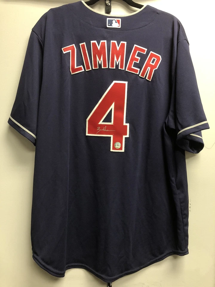 Camiseta Majestuosa Firmada por Bradley Zimmer de los Indios de Cleveland Dave & Adams Certificado de Autenticidad (CBMH) Foto 1 de 4