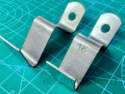 Par de dos soportes de montaje Ohmite 18E para resistencias serie 270 L175, L225 Foto 1 de 3