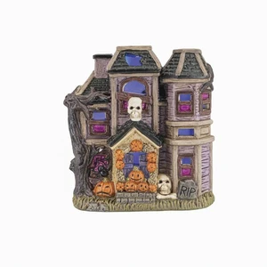 Miniature Fairy Garden 4.5" LED Color Change Halloween Mansion - Buy 3 Save $5 - Picture 1 of 1