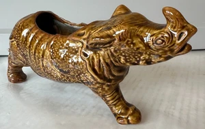 Maceta de cerámica Sandfordware Sebring, OH Rhinoceros 10"x4,5" marcada #268 - Imagen 1 de 13