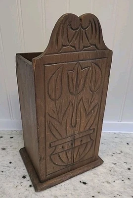 Primitive Amish Handmade Wooden Candle Box Carved Tulip Design  - Image 1 of 4