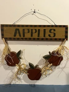 Vintage rustikale Holzapfel Wanddekoration mit Drahtaufhänger 15” x 16” - Bild 1 von 1