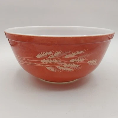 PYREX Autumn Harvest Wheat Pattern Nesting Mixing Bowl #403, 2.5 Quarts Vintage - Image 1 of 4