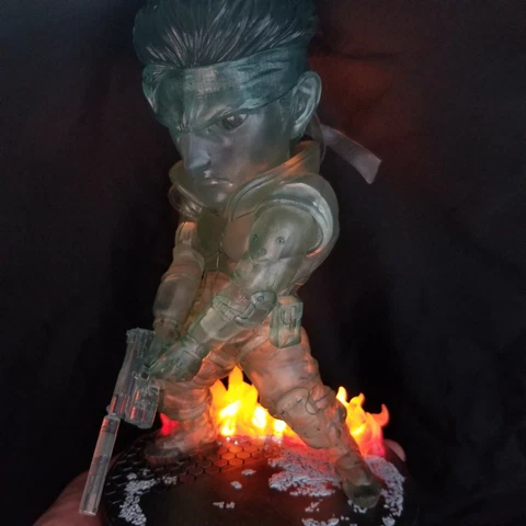 Metal Gear Solid Solid Snake 8" Stealth Camouflage PVC Painted Statue LIGHT UP Cover