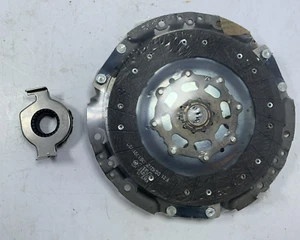 71734800 KIT FRIZIONE 3PZ ORIGINALE FIAT PUNTO 188 1.9 JTD MULTIPLA DOBLO 147 - Picture 1 of 3