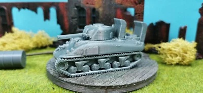 M4A1 Sherman Fulmine D-Day Carro Armato Kit di Costruzione US Modello 1/87 Tank - Immagine 1 di 4