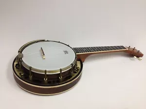 Caraya SBJUK118 Banjo Ukulele w/Flame Maple Resonator + Soft Case - Picture 1 of 12
