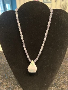 Beautiful Agate & Crackle Glass Necklace, Silver Clasp, 16", Purple/Green - Picture 1 of 2