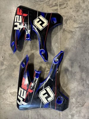 Cubierta de radiador de plástico para tanque de gasolina Yamaha yz400f 1998 Foto 1 de 4