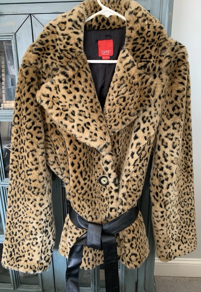 Chaqueta con cinturón de leopardo Esprit para mujer. Talla L. Defecto en el interior. Ver foto Foto 1 de 4