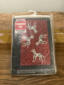 Trapo de bomberos de tía Lydia No. 801 Alfombra Patrón Para Hombre 24"x36" Dálmata SIN HILO - Imagen 1 de 5